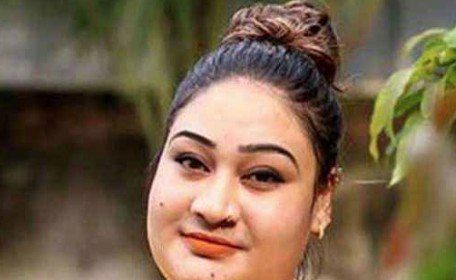 পাপিয়াকে চার বছরের কারাদণ্ড দিয়েছেন আদালত।