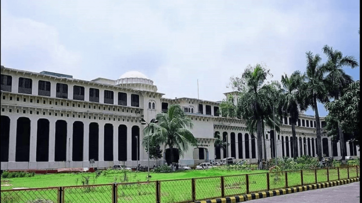 অনির্দিষ্ট কালের জন্য বন্ধ ঘোষণা করা হলো ঢাকা মেডিকেল কলেজ!