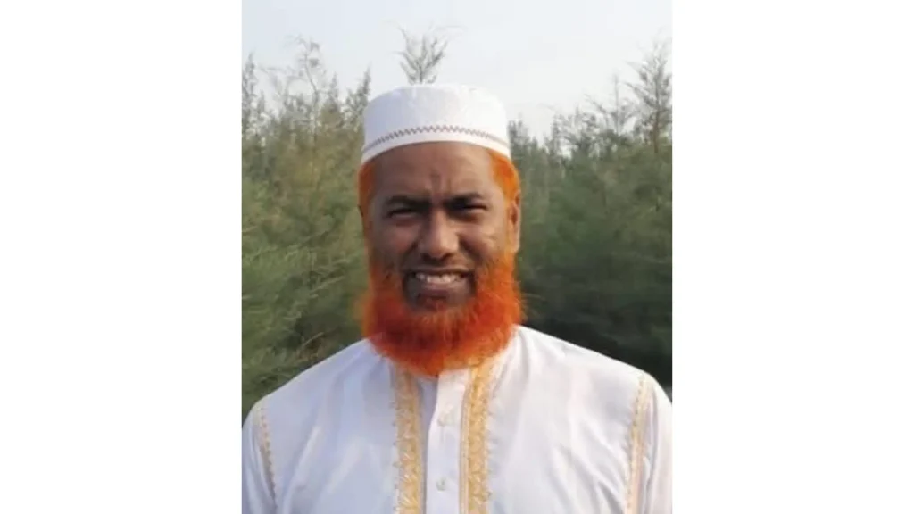 সাঁথিয়ায় সভাপতির স্বাক্ষর জাল করে উপাধ্যক্ষের হজ্জে গমন!