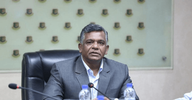 আবারো বিসিবির বোর্ড সভাপতি হতে পারেন আমিনুল ইসলাম বুলবুল!