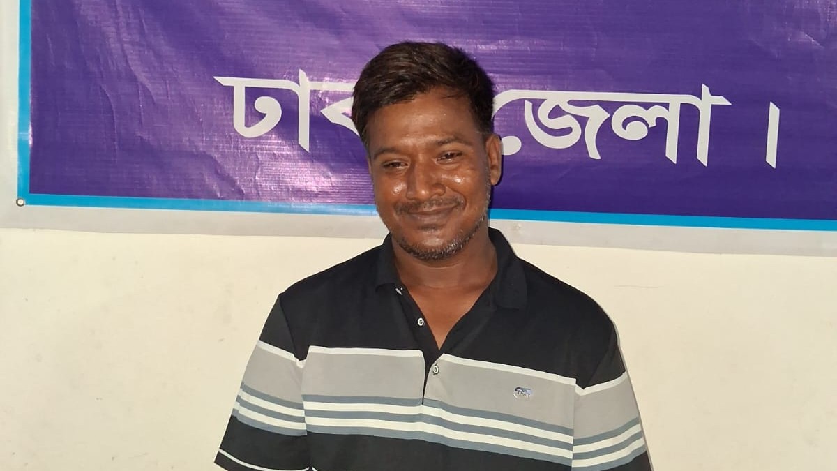 আশুলিয়ায় ৫২ পিস ইয়াবাসহ গ্রেপ্তার ১