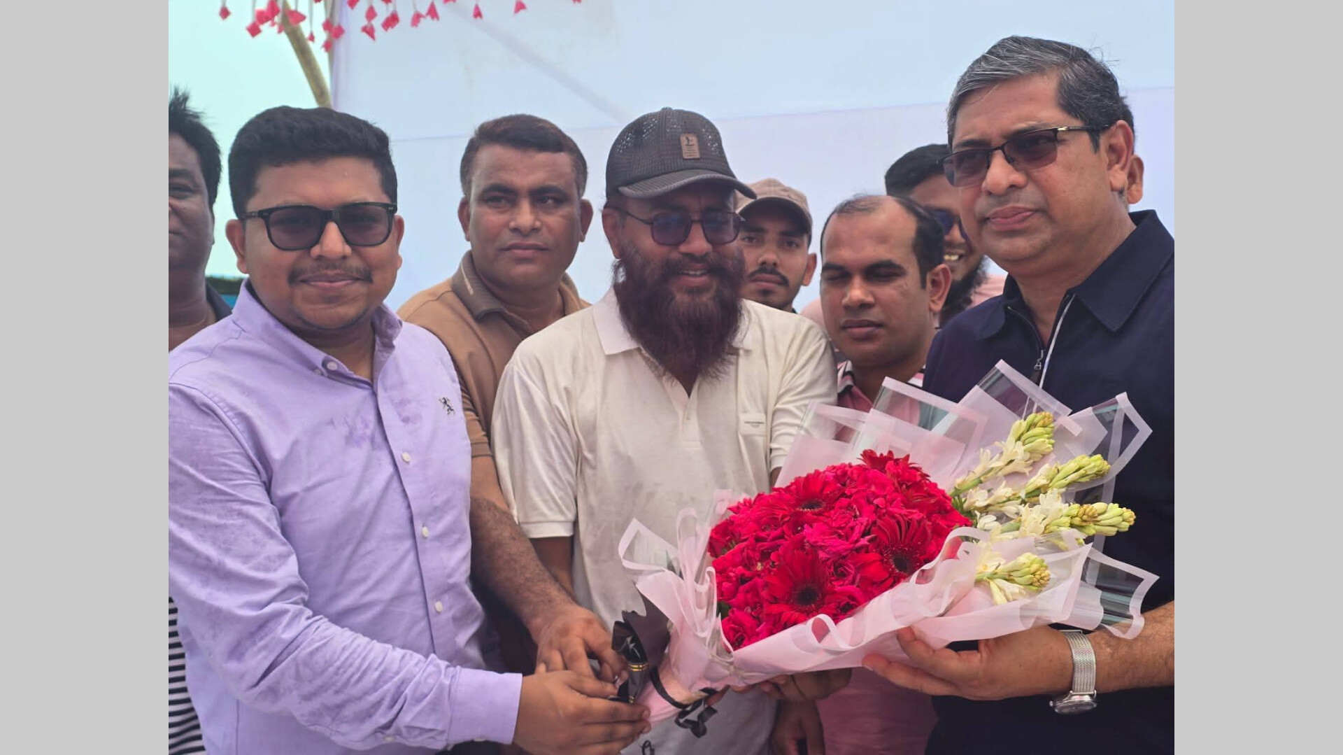 মহেশখালী সফরে প্রতিমন্ত্রী মীর শাহ আলম এমপি