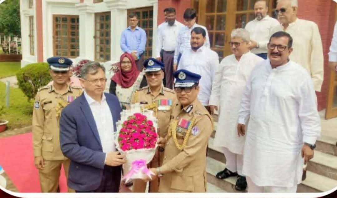পুলিশ দলীয় বাহিনী নয়, জনবান্ধব বাহিনী হিসেবে গড়ে তুলতে হবে: স্বরাষ্ট্রমন্ত্রী