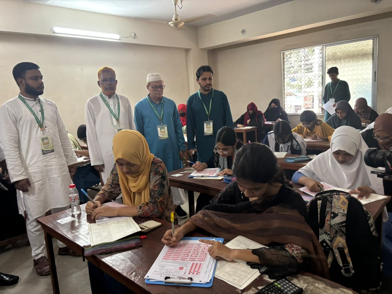 উৎসবমুখর পরিবেশে অংকুর বৃত্তি পরীক্ষা সম্পন্ন