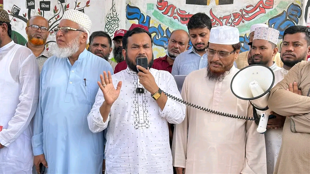 গণভোটের রায় কার্যকর না হলে সরকারের বৈধতা নিয়ে প্রশ্ন উঠবে: রেজাউল করিম